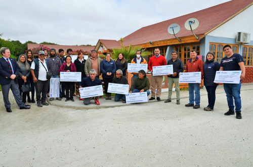 Caserones y CMP entregaron recursos a organizaciones costeras de Caldera