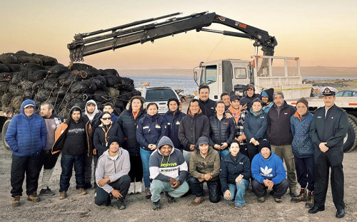 Minera Candelaria dona camión grúa a Asociación Gremial de Bahía Chasco