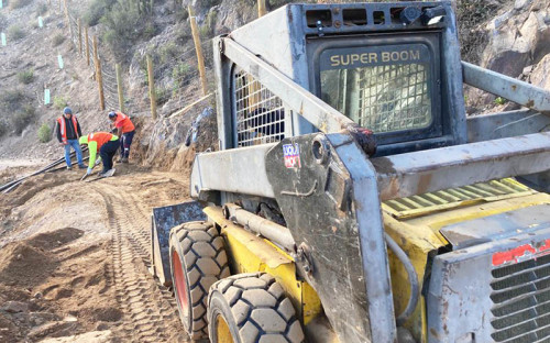 Codelco Andina inició la construcción de nuevos miradores en el Cerro de la Virgen en Los Andes