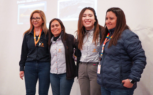 Mentoras comparten experiencias en encuentro de la Escuela de Mujeres Líderes de Codelco Distrito Norte