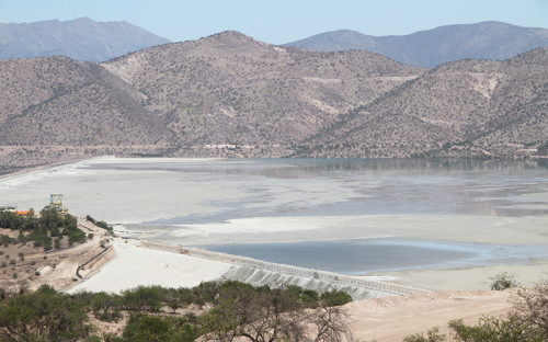 Vecinos de Tiltil se preparan para simulacro de emergencia en Depósito de Relaves Ovejería de Codelco Andina