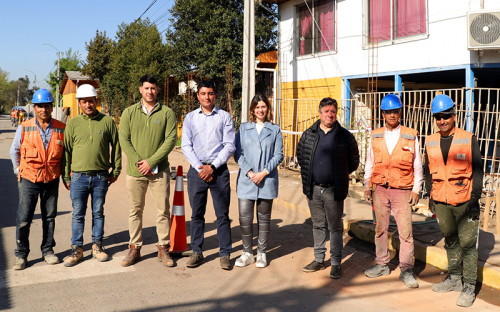 El Teniente promueve contratación de mano de obra local en mejoras de Colegio República de Chile de Lo Miranda
