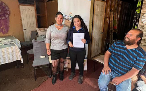 Asociación de mujeres Indígenas de Calama suscriben convenio para acceder a agua potable