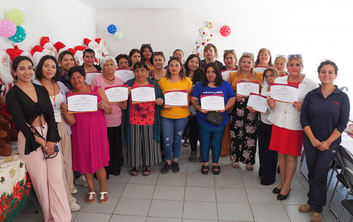 Organizaciones sociales de Tierra Amarilla realizan actividades de fin de año con apoyo de Minera Candelaria