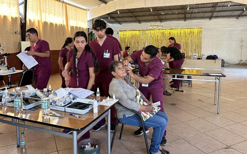 Codelco Andina y la Universidad Católica de Valparaíso realizaron operativo médico en localidad de Huertos Familiares