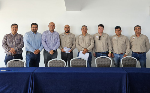 Concluye negociación colectiva con operadores y mantenedores de Lomas Bayas