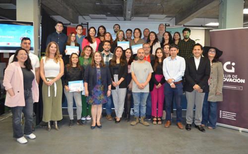 Con 43 graduados culmina programa formativo de hidrógeno verde en la Región Metropolitana