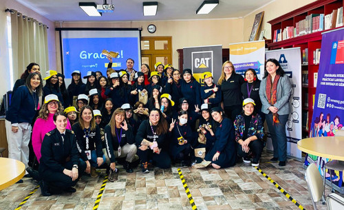Abriendo Caminos: Programa de Formación en Ciencia y Tecnología para Niñas de Punta Arenas