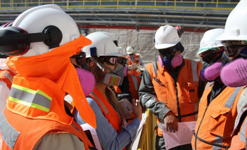 Minera licita servicio integral de lavado de ropa de trabajo en la Región de Antofagasta