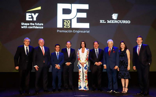 Ejecutivos de Anglo American, Collahuasi y directora de Codelco fueron reconocidos en la 18° Premiación Empresarial