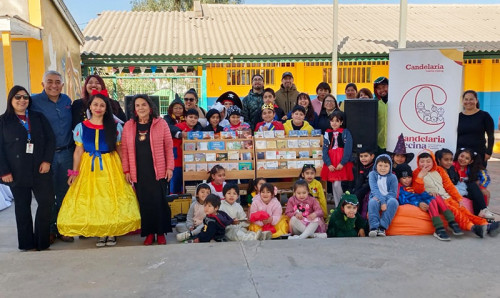 Lundin Mining - Minera Candelaria entrega implementación educativa a la escuela Paul Harris de Nantoco