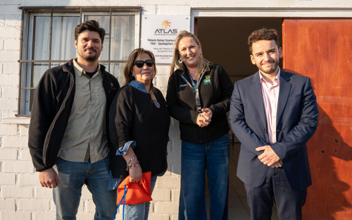 Quilapilún Alto inaugura Tótem Solar junto a Atlas Renewable Energy