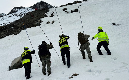Codelco Andina y Escuela de Montaña del Ejército unen sus conocimientos para potenciar respuesta ante emergencias