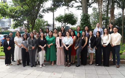 AME Chile realiza gira centroamericana junto a Olade para impulsar redes de mujeres en energía
