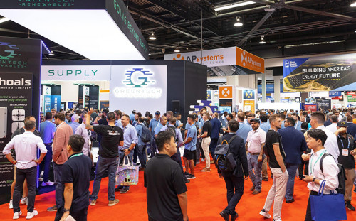 Más de 60 empresas globales de energías renovables se reunirán en Chile para RE+ Cono Sur 2026