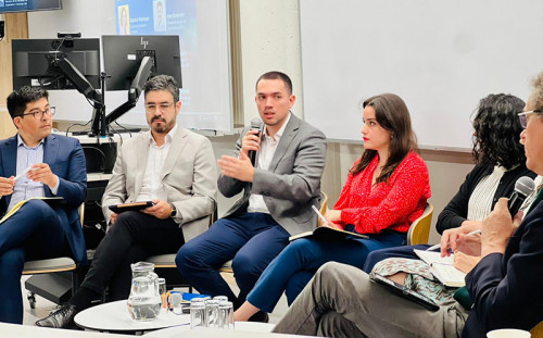 EDF power solutions y CENTRA UAI abordan el futuro del almacenamiento energético en Chile