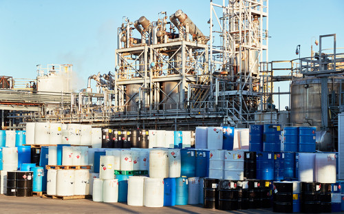 Veolia compra por US$ 3.000 la compañía de residuos peligrosos Clean Earth