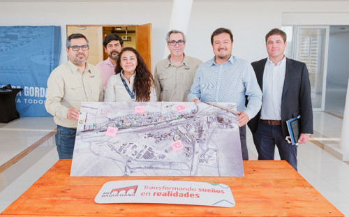 Capstone Copper Mantos Blancos y Fundación Trascender firman convenio para nueva versión del Programa Mi Baquedano