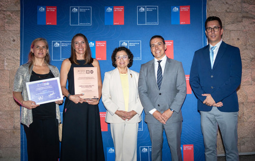 Programa de buen trato laboral de Collahuasi es premiado por el Ministerio de Minería