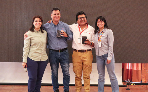 Dirección de Servicios a las Personas de Radomiro Tomic reconoce a integrantes de sus empresas colaboradoras