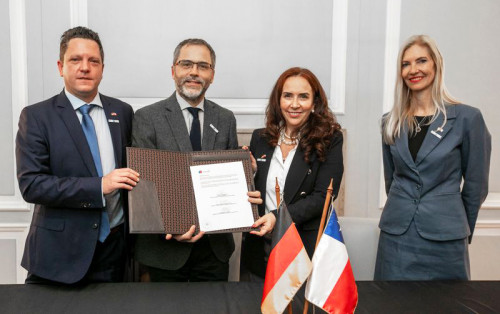 Cámara Chileno-Alemana de Comercio reunió a representantes del mundo público