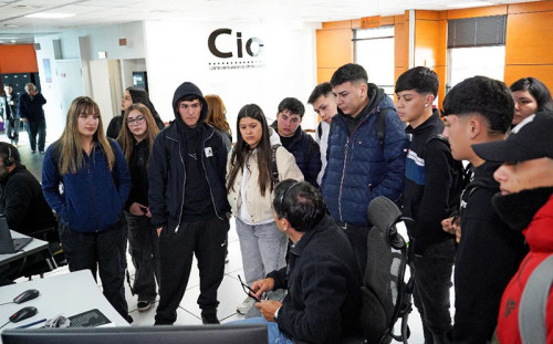 Futuros Técnicos en Minería y Metalurgia sumaron conocimientos en una nueva jornada del programa “Andina más Cerca”