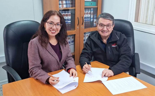 Municipalidad de Sierra Gorda y Cámara Minera de Chile sellan acuerdo de colaboración