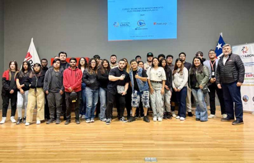 Minera El Abra lanza programa de capacitación en mantenimiento eléctrico para egresados del Colegio Don Bosco
