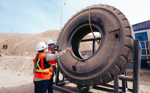 Lomas Bayas obtiene certificación de Michelin por gestión responsable de neumáticos