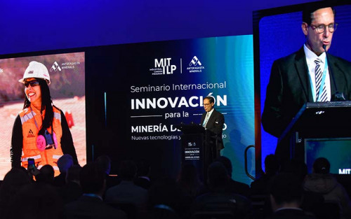 Expertos del MIT y startups compartieron experiencias sobre nuevas tecnologías y el futuro del trabajo