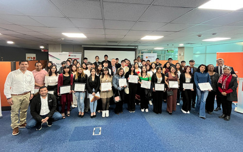 Más de 70 personas recibieron certificación laboral gracias a programa de Codelco que impulsa el empleo local