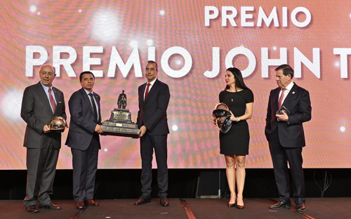 Sonami reconoce a empresas socias y a nuevas generaciones de mujeres en minería
