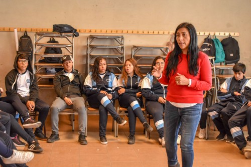 Más de mil estudiantes y docentes participarán este año en programa Rockstars para Calama