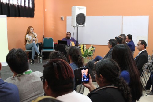 Profesional de RT participó en charla motivacional en liceo B34