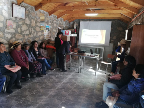 Distrito Norte de Codelco apoya la implementación de termosolares en beneficio de la Asociación de Mujeres de Toconce
