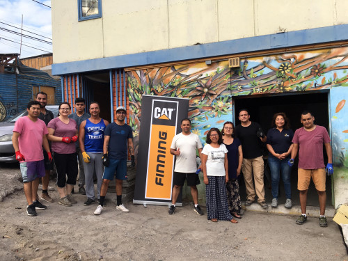 Voluntarios de Finning «Manos a la Obra» en Centro de Acogida de Fundación «La Huella»