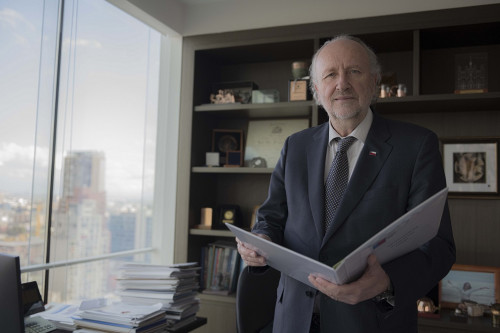 Ministro Prokurica destaca rol de la minería para frenar caída histórica del PIB de Chile