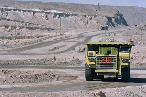 Sector minero busca liderar carrera por el hidrógeno verde en Chile: El detalle de los tres proyectos piloto y las empresas detrás