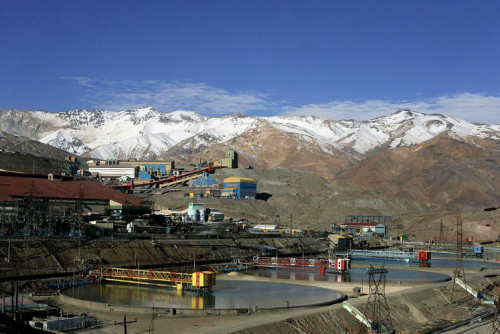 Codelco logra acuerdo con trabajadores Rol T de División El Teniente