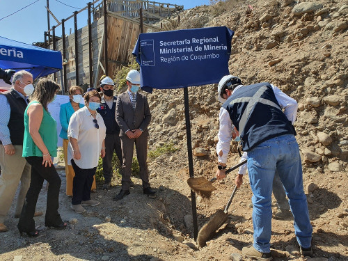 Ministro (S) de minería da el vamos a futura planta de procesamiento de oro en La Higuera