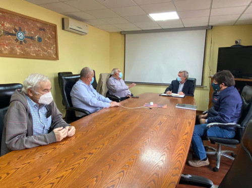 Vicepresidente ejecutivo de Enami se reúne con representantes de la pequeña minería de Atacama