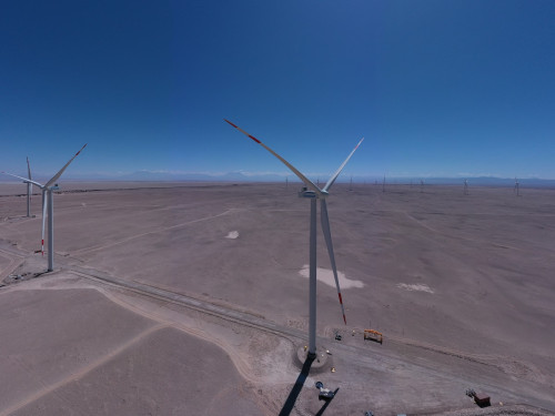 Engie Chile desarrollará dos proyectos híbridos con una planta eólica, una solar y una de baterías en un mismo sitio