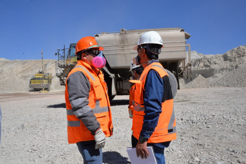 Comités Paritarios de Chuquicamata analizan en terreno protocolos de seguridad en el área Mina Rajo