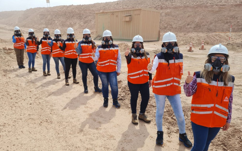 110 hombres y mujeres inician procesos formativos en los Programas Aprendices de Antofagasta Minerals