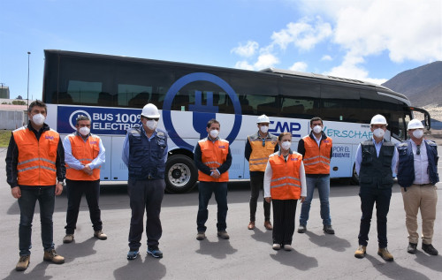 CMP implementa dos buses eléctricos para sus operaciones en el valle del Huasco