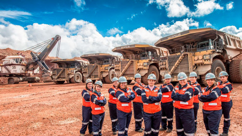 Programa de Aprendices de Academia Holtec y Codelco capacita a 65 mujeres de la sexta región para apoyar su incorporación a la minería