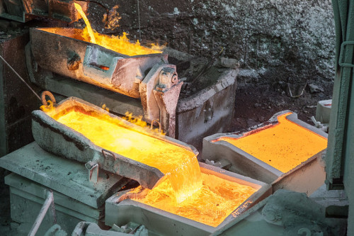 Cobre cae fuerte desde máximo histórico