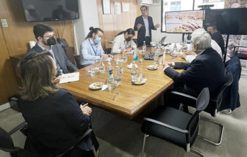 Reuniones con gremios de trabajadores de la minería y de la institución pública marca primera semana de la ministra Hernando