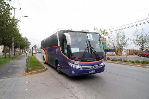 El Teniente entrega transporte  gratis para trabajadores de la salud