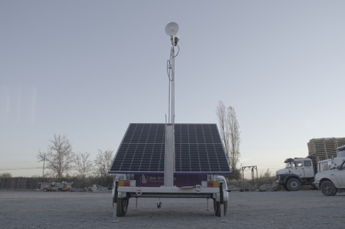 Torres móviles fotovoltaicas permiten a faenas mineras ahorrar hasta $7.5 millones en diésel al año